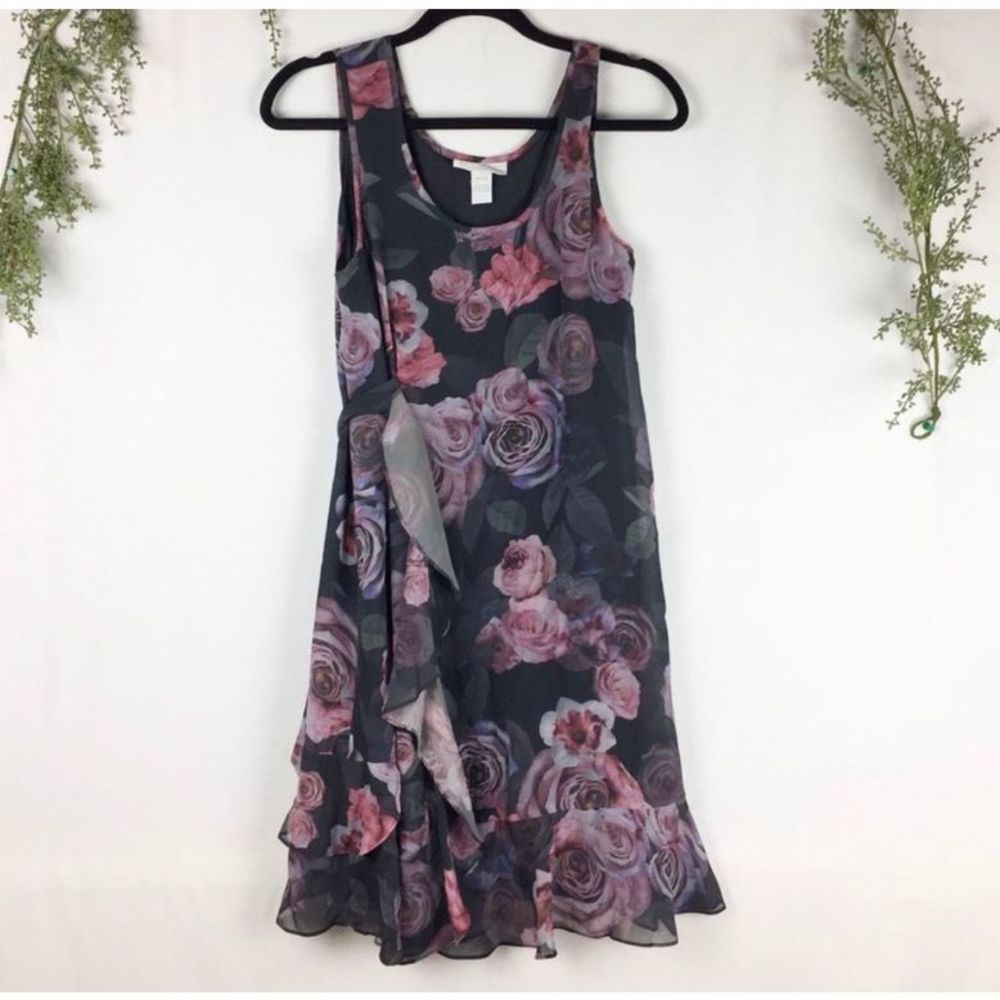 Jessica Simpson Floral Ruffed Maternity Dress